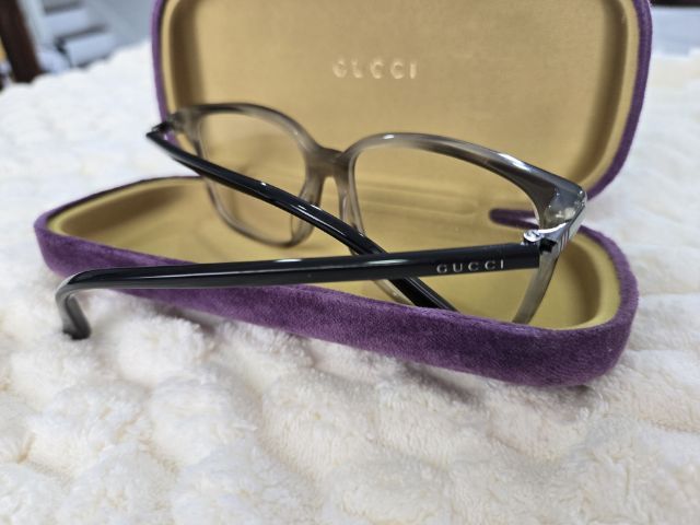 แว่นตา Gucci