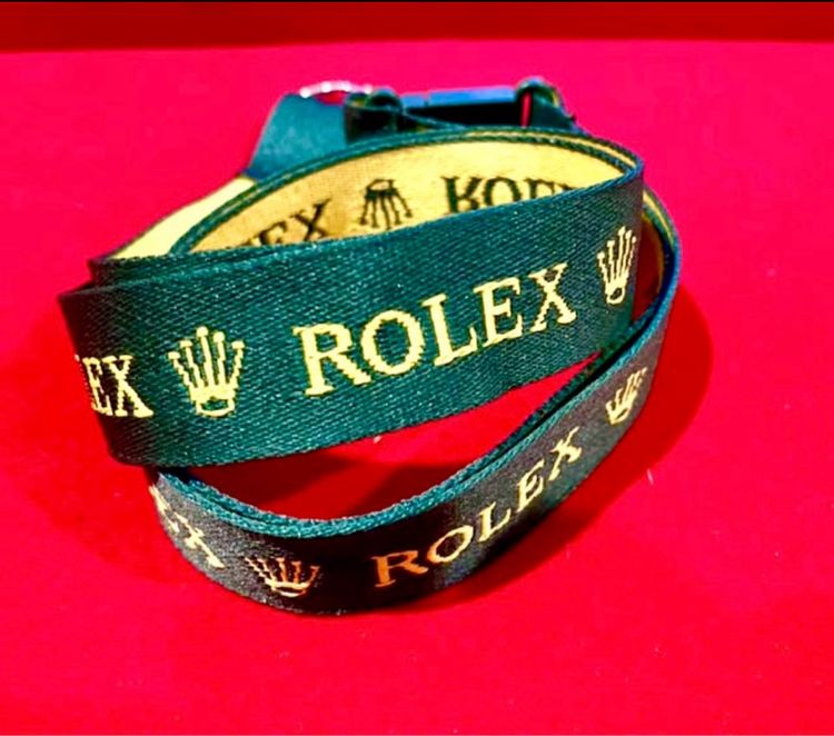 อื่นๆ โรเล็กซ์สายคล้องคอแท้ ส่งฟรี
