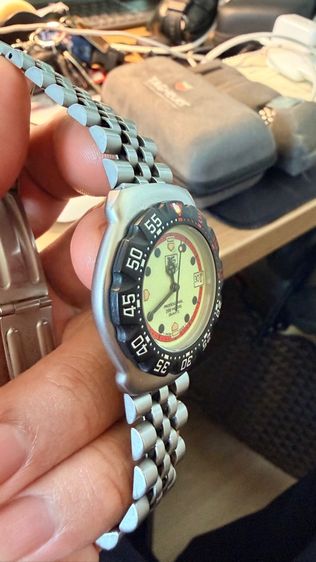 Vintage Full Face Luminescent Black Red Tag Heuer F1 Boy Size in perfect condition  รูปที่ 3