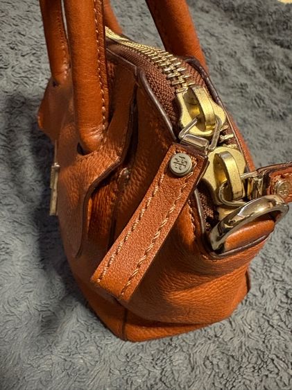 Tory Burch Clara mini crossbody satchel รูปที่ 3