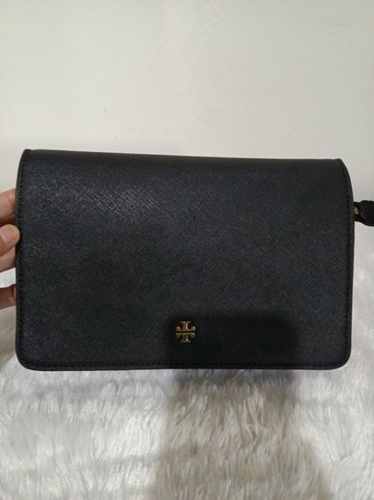 Used Tory หนังซาฟิโนสีดำ สายครอสถอดได้ ปรับได้ ใส่มือถือได้ สวย 9x3x6 นิ้ว  รูปที่ 9