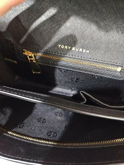 Used Tory หนังซาฟิโนสีดำ สายครอสถอดได้ ปรับได้ ใส่มือถือได้ สวย 9x3x6 นิ้ว  รูปที่ 13