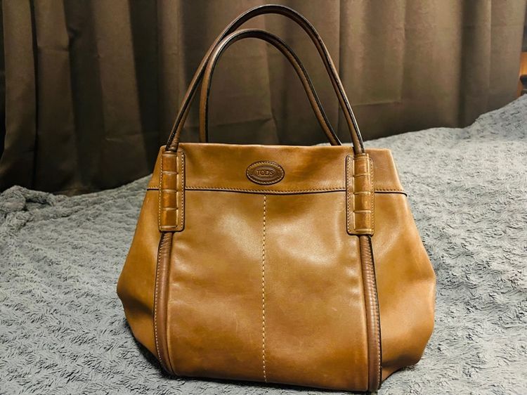 Tod‘s mustard leather shoulder bag รูปที่ 3