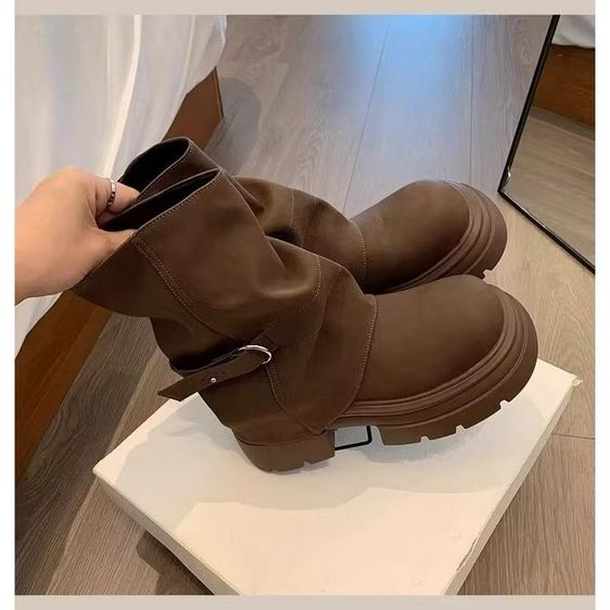 รองเท้าบูทข้อยาว รูปที่ 2