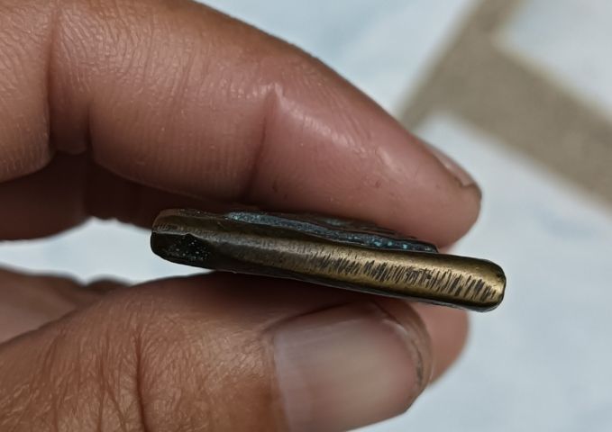 พระเหรียญเก่า 1 องค์ รูปที่ 6