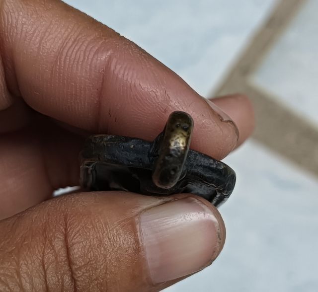 พระเหรียญเก่า 1 องค์ รูปที่ 5