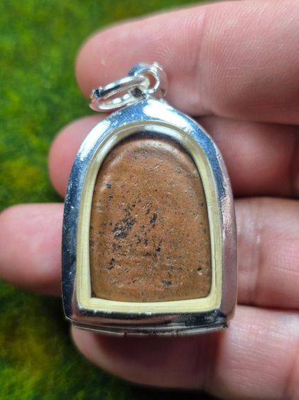 พระซุ้มกอกรุกำแพงเพชรเก่าๆ รูปที่ 2