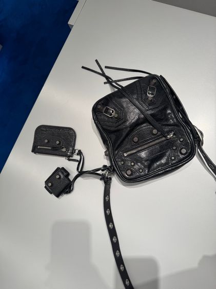Balenciage MEN'S LE CITY VERTICAL CROSSBODY BAG IN BLACK