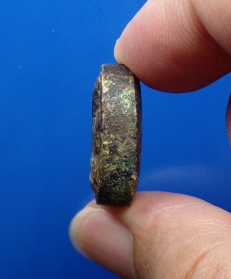 พระปิดตา เนื้อผงคลุกรัก รูปที่ 4