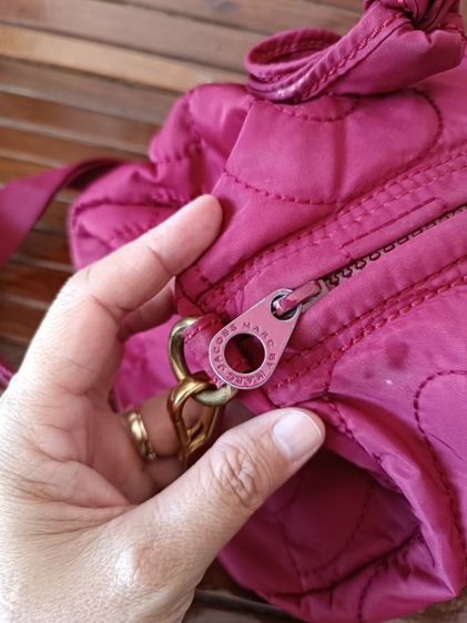 กระเป๋า marc by marc jacob มือสองของแท้ รูปที่ 11