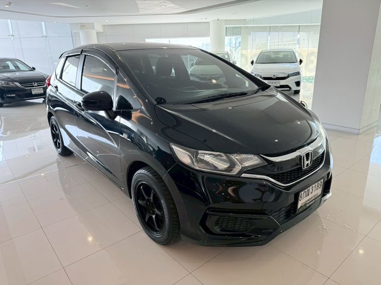 Honda Jazz 2018 1.5 S Sedan เบนซิน ไม่ติดแก๊ส เกียร์อัตโนมัติ ดำ รูปที่ 3