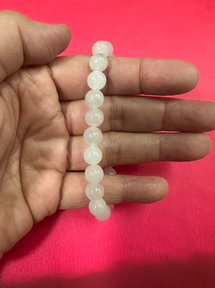 ข้อมือมูนสโตน