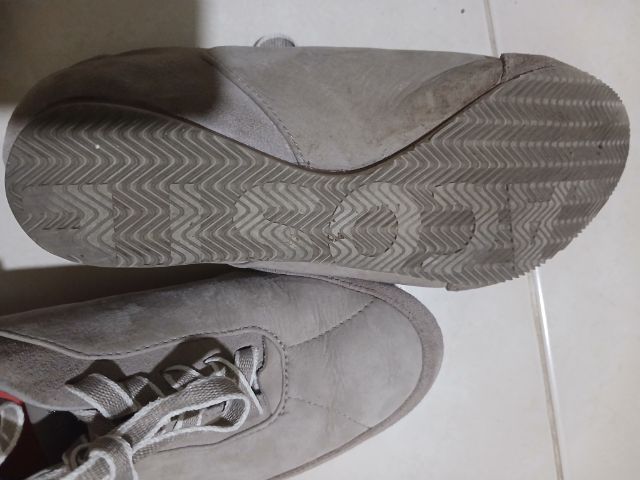 รองเท้ากีฬา รูปที่ 6