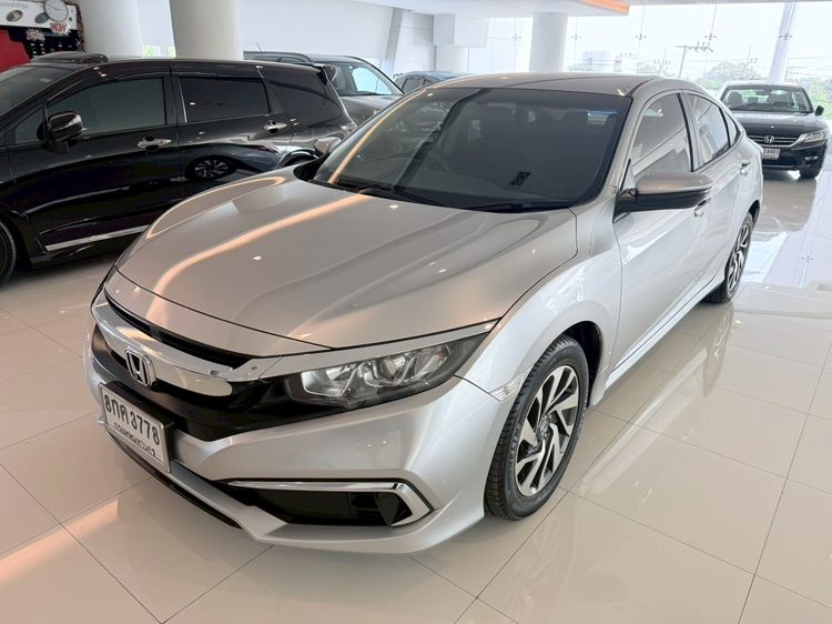 รถ Honda Civic 1.8 E i-VTEC สี เทา