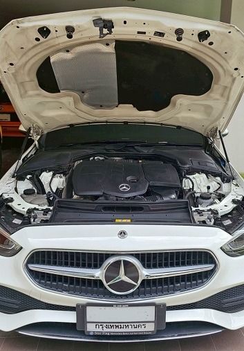 Mercedes-Benz C-Class 2022 C220 Sedan ดีเซล ไม่ติดแก๊ส เกียร์อัตโนมัติ ขาว รูปที่ 2