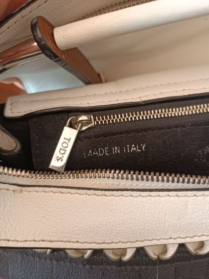 กระเป๋าแบรนด์ TOD'S มือสองของแท้น่ารักมาก รูปที่ 12