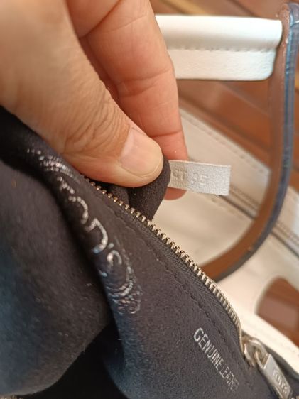 กระเป๋าแบรนด์ TOD'S มือสองของแท้น่ารักมาก รูปที่ 18