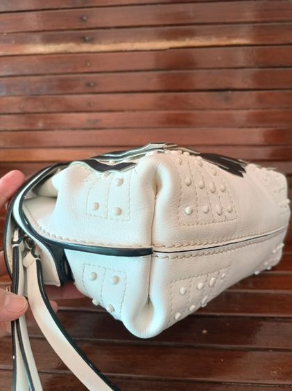 กระเป๋าแบรนด์ TOD'S มือสองของแท้น่ารักมาก รูปที่ 6