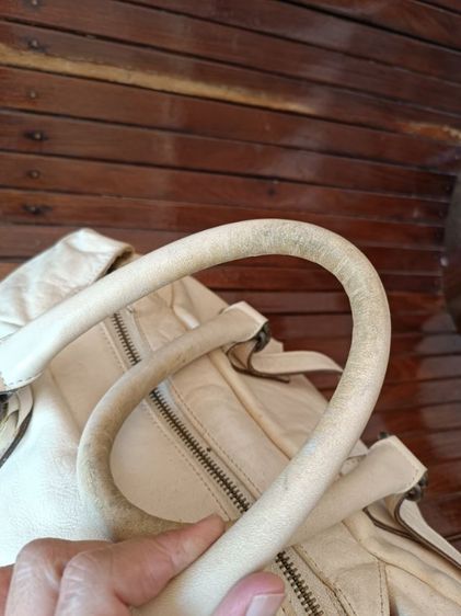 กระเป๋าแบรนด์ Vivienne Westwood มือสองของแท้ รูปที่ 15