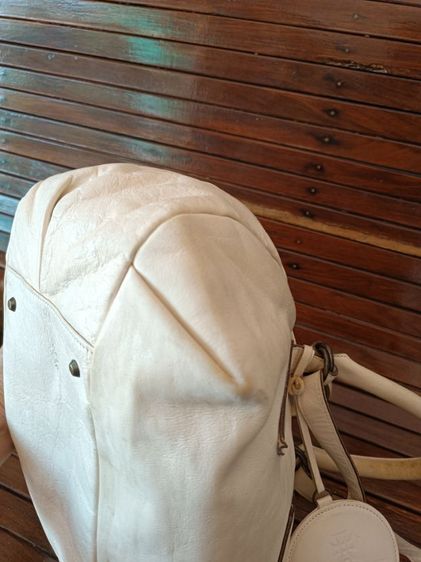 กระเป๋าแบรนด์ Vivienne Westwood มือสองของแท้ รูปที่ 16