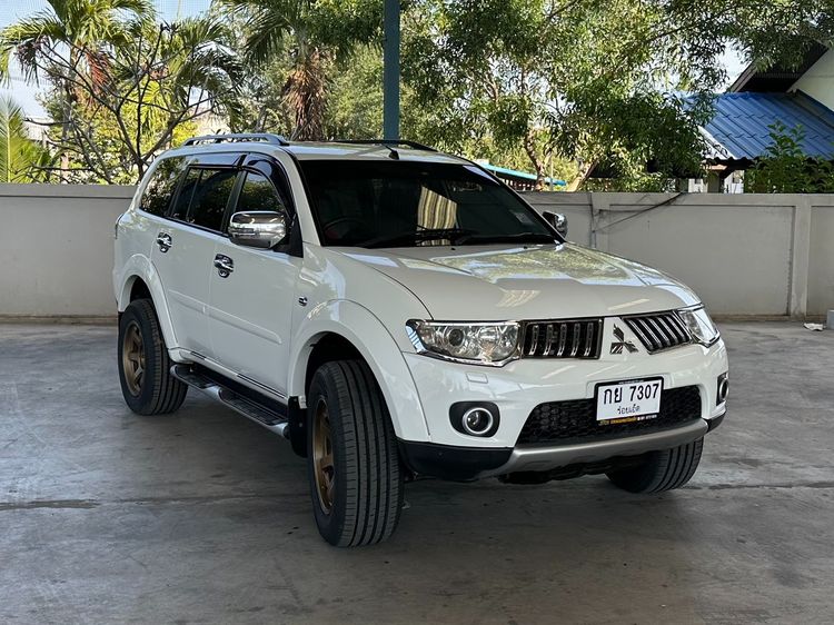 Mitsubishi Pajero Sport 2013 2.5 GT Utility-car ดีเซล ไม่ติดแก๊ส เกียร์อัตโนมัติ ขาว รูปที่ 3