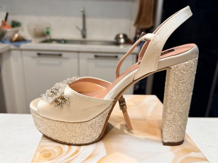 รองเท้า รูปที่ 5