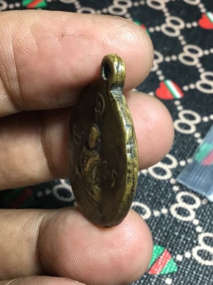 หลวงพ่อเงินวัดห้วยเขน  รูปที่ 4