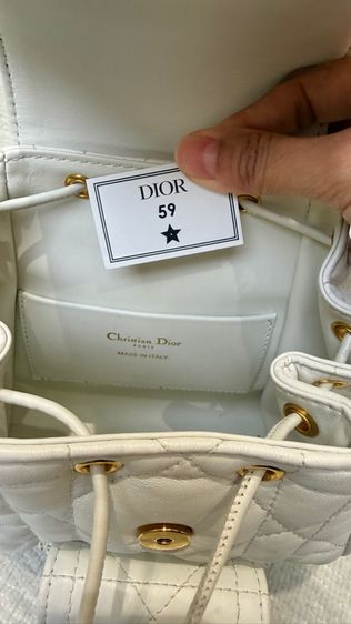 dior caro backpack small รูปที่ 7