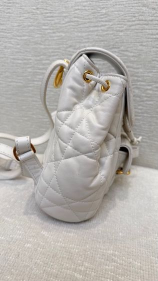dior caro backpack small รูปที่ 10