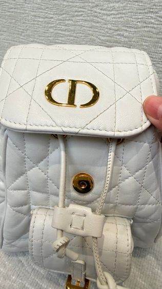 dior caro backpack small รูปที่ 8