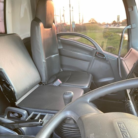 รถหกล้อดั้มพ์ 210 ปี 64  รูปที่ 13