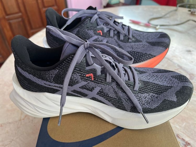 รองเท้าผ้าใบ ASICS รูปที่ 5