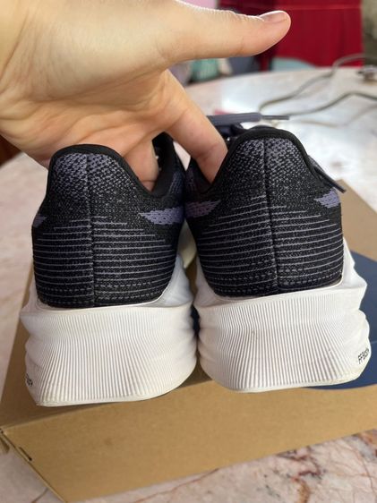 รองเท้าผ้าใบ ASICS รูปที่ 6