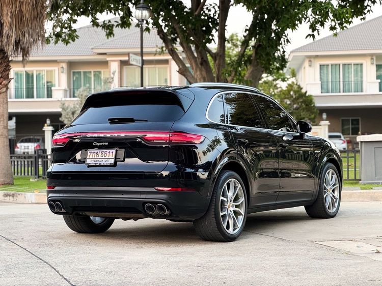 Porsche Cayenne 2022 3.0 V6 Hybrid Utility-car ปลั๊กอินไฮบริด (PHEV) ไม่ติดแก๊ส เกียร์อัตโนมัติ ดำ รูปที่ 4