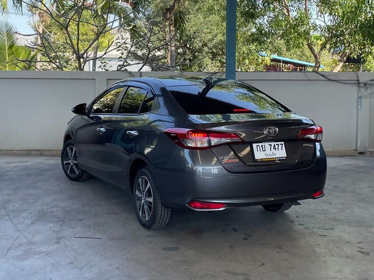 Toyota Yaris ATIV 2020 1.2 High Sedan เบนซิน ไม่ติดแก๊ส เกียร์อัตโนมัติ เทา รูปที่ 4