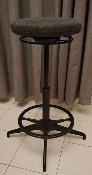 อื่นๆ เทา เก้าอี้กึ่งนั่งกึ่งยืน IKEA LIDKULLEN