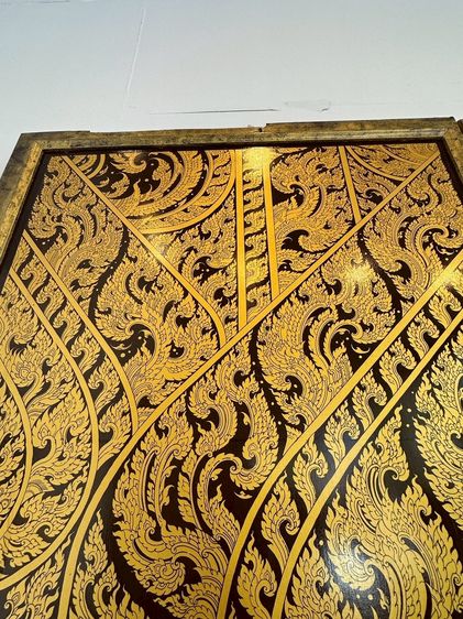 ประตู บานพับ ลวดลายไทยบนไม้อัด ปิดแผ่นอคีลิคใส โครงประตูไม้จริง (แบบที่ 2 ลายไทย 2 ด้าน)  รูปที่ 4