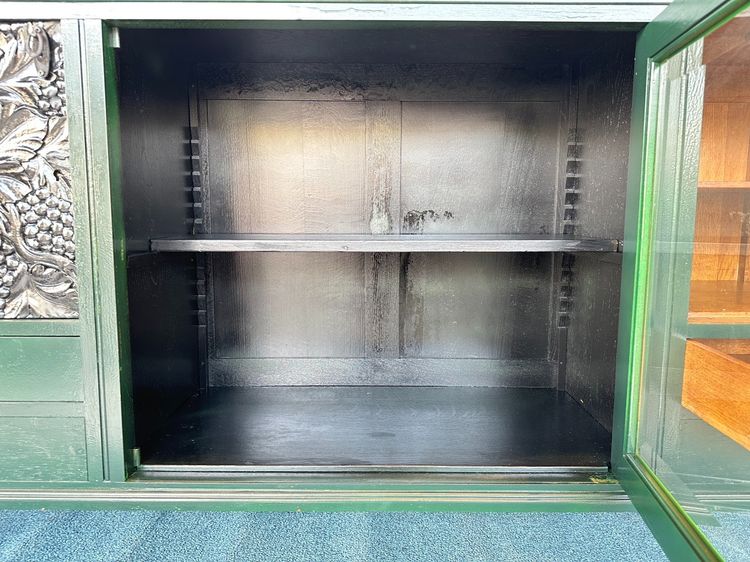 ตู้วางทีวี สไตล์วินเทจ 1 บานเปิดกระจก ชั้นไม้จริง 2 บานเปิดทึบ 2 ลิ้นชัก โครงขาไม้จริง มือจับอลูมิเนียม  รูปที่ 12