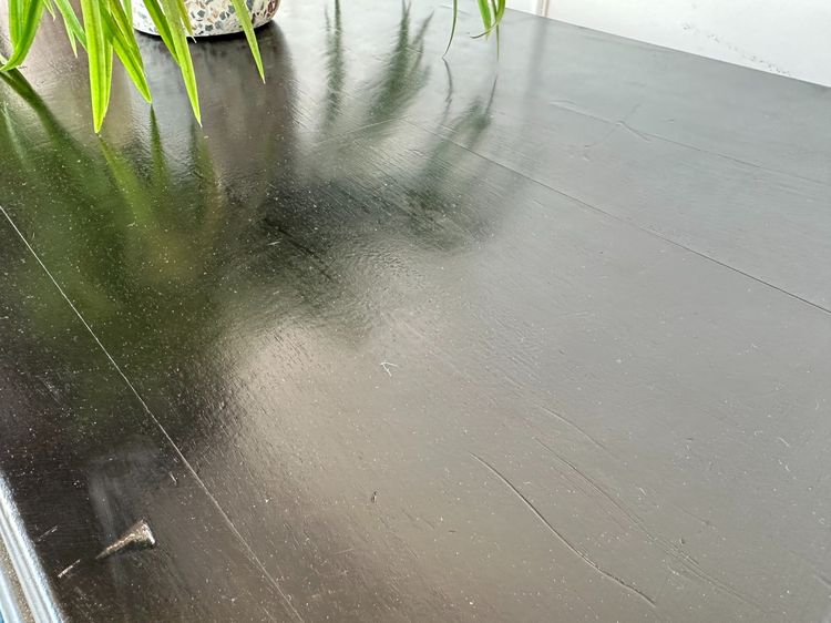 ตู้คอนโซล สไตล์วินเทจ 2 บานเปิด ชั้นวางไม้จริง โครงขาไม้จริง ขากลึงกลม สีเขียวด มือจับทองเหลือง รูปที่ 6