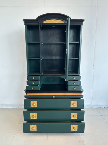 ตู้โชว์ สไตล์วินเทจ 2 บานเปิดกระจก 6 ลิ้นชักเล็ก โครงไม้จริง สีเขียว  รูปที่ 7