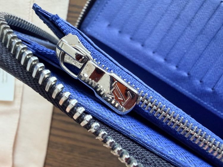 Louis Vuitton Zippy wallet รูปที่ 10