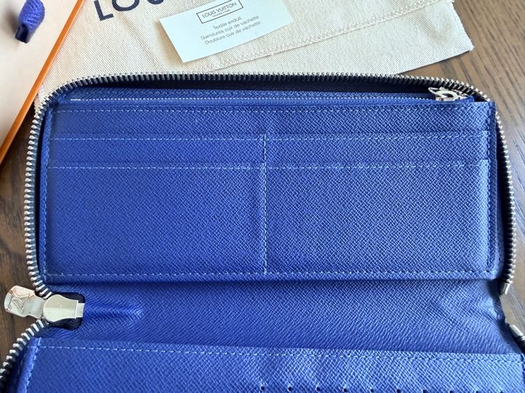 Louis Vuitton Zippy wallet รูปที่ 7