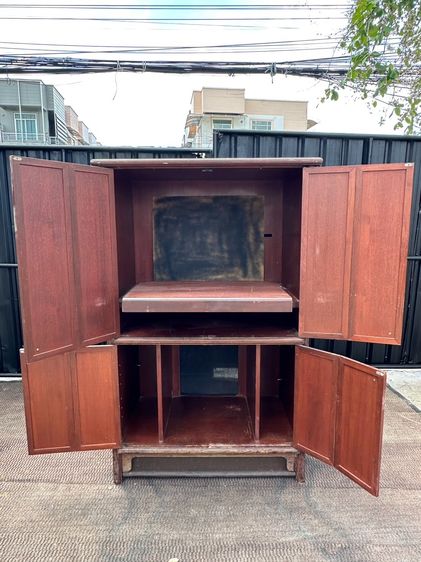 ตู้วางทีวี สไตล์วินเทจ 4 บานเปิด บานพับได้ ด้านบนมี 1 บานเลื่อน ด้านหลังขึงผ้าสีดำ โครงฐานไม้จริง สีน้ำตาล  รูปที่ 7