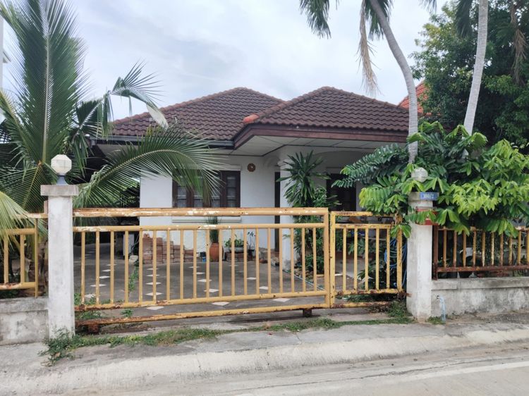 อื่นๆ มีบางส่วน 2010 บ้านเดี่ยว 2 ห้องนอน หมู่บ้าน ศุภาการ ปราณบุรี ประจวบคีรีขันธ์ พื้นที่ 51.2 ตร.ว. (เจ้าของขายเอง) รูปที่ 2