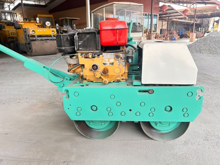 รถบดเดินตาม SAKAI 