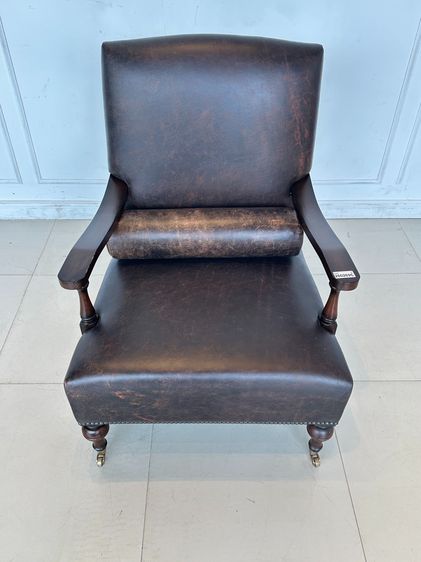 เก้าอี้อาร์มแชร์ สไตล์วินเทจ เบาะหนังแท้สีน้ำตาล รูปที่ 3