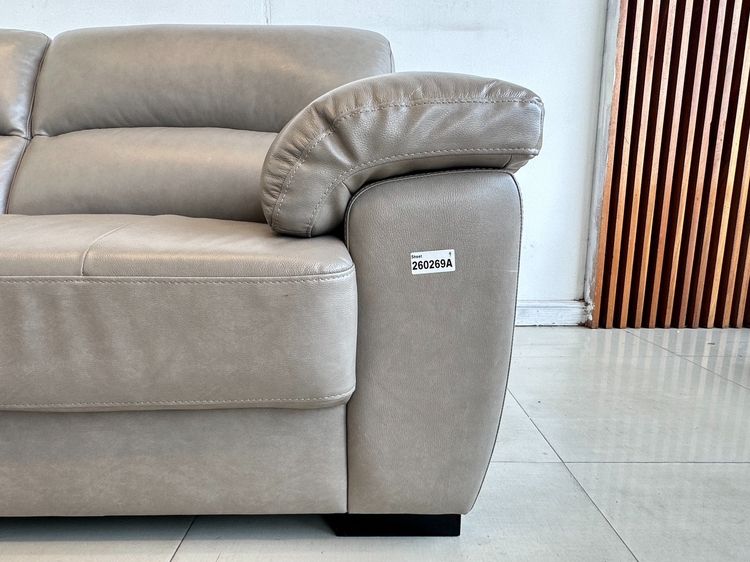 โซฟา 2 ที่นั่ง เบาะหนังแท้ผิวสัมผัสสีเทา เบาะดึงดุม โครงขาไม้จริง รูปที่ 9