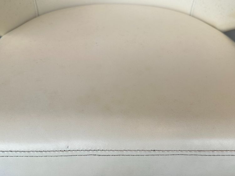 ชุดโต๊ะทานอาหาร 4 ที่นั่ง ท็อปหินสีดำ โครงขาเหล็ก พร้อมเก้าอี้ รูปที่ 15