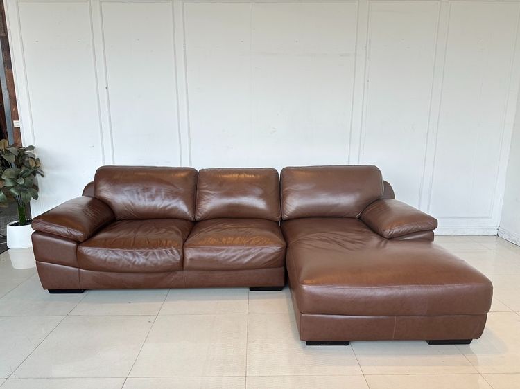 3 ที่นั่ง โซฟาแอล แบรนด์ JAS เบาะหนังแท้ผิวสัมผัสสีน้ำตาล