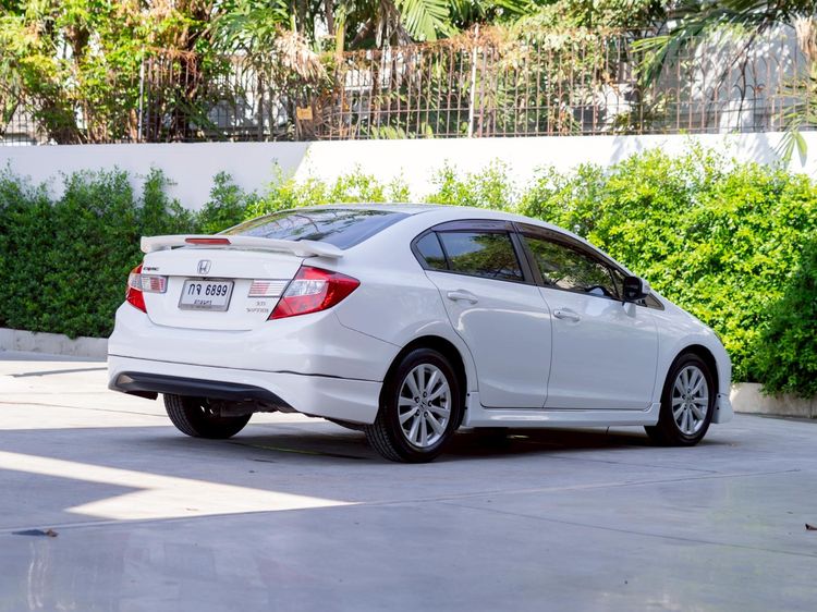 Honda Civic 2012 1.8 E i-VTEC Sedan เบนซิน ไม่ติดแก๊ส เกียร์อัตโนมัติ ขาว รูปที่ 4